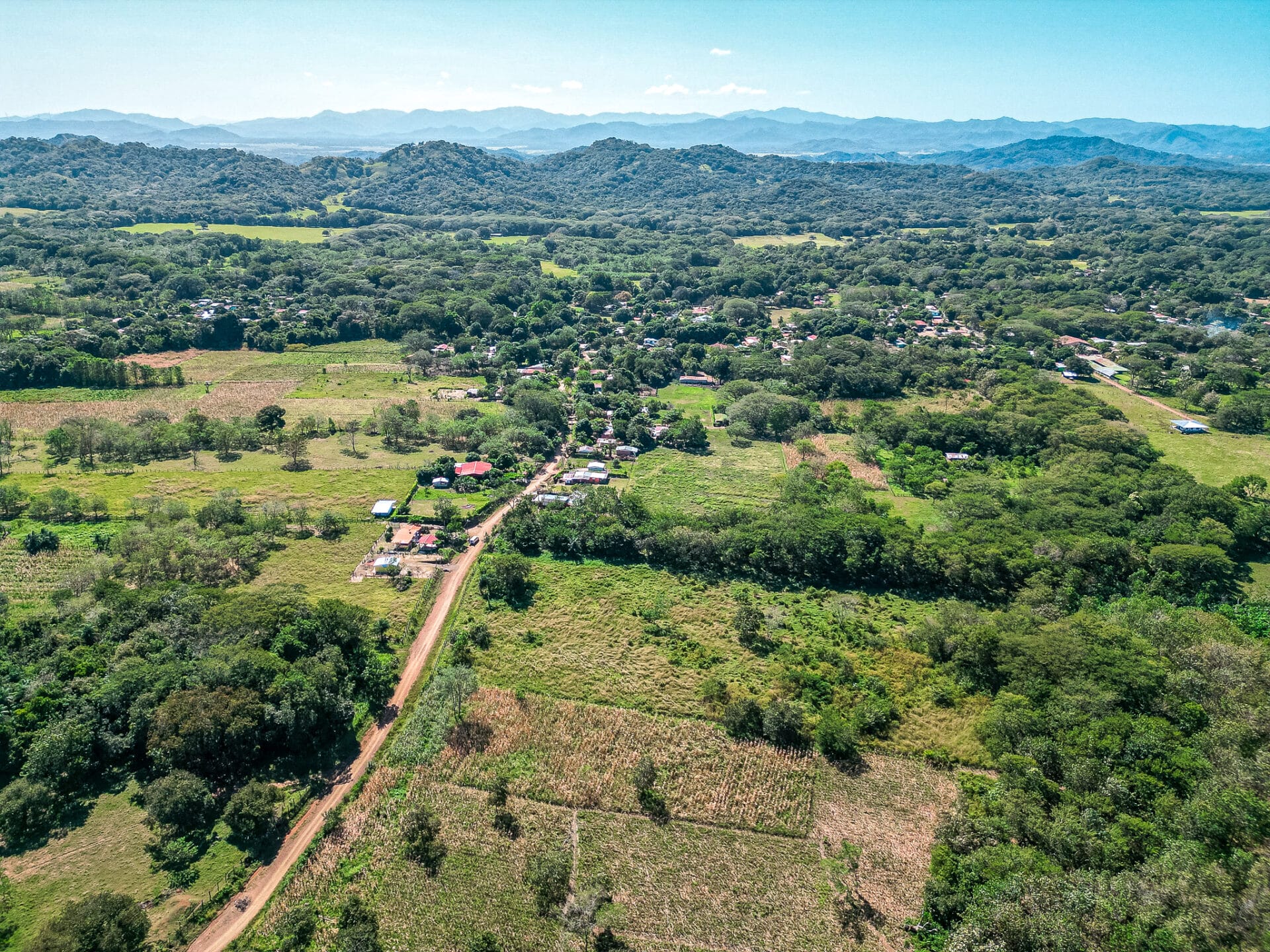 El Eden Countryside Retreat – 3 Hectares (7.41 Acres) of Fertile Bliss, Just $5 per sqm!