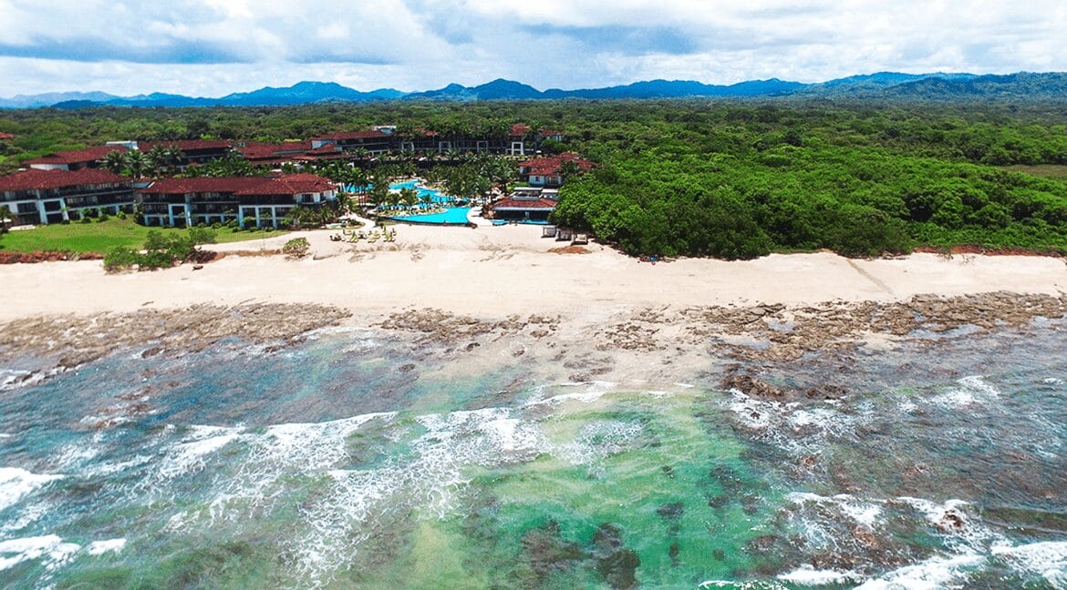 Playa Mansita Costa Rica